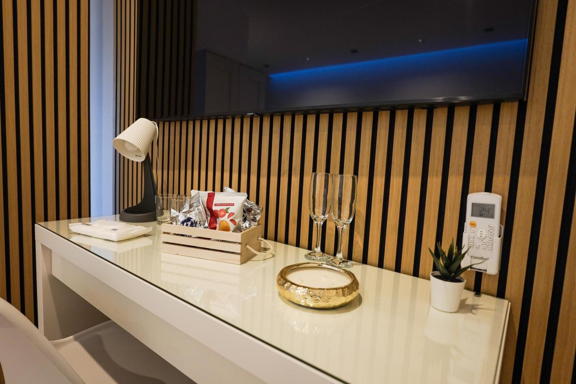 Luxury Room 那不勒斯 外观 照片
